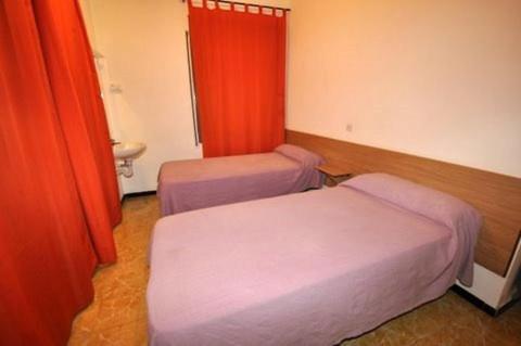Hostal Can Blanco Sarriá de Ter Zimmer foto