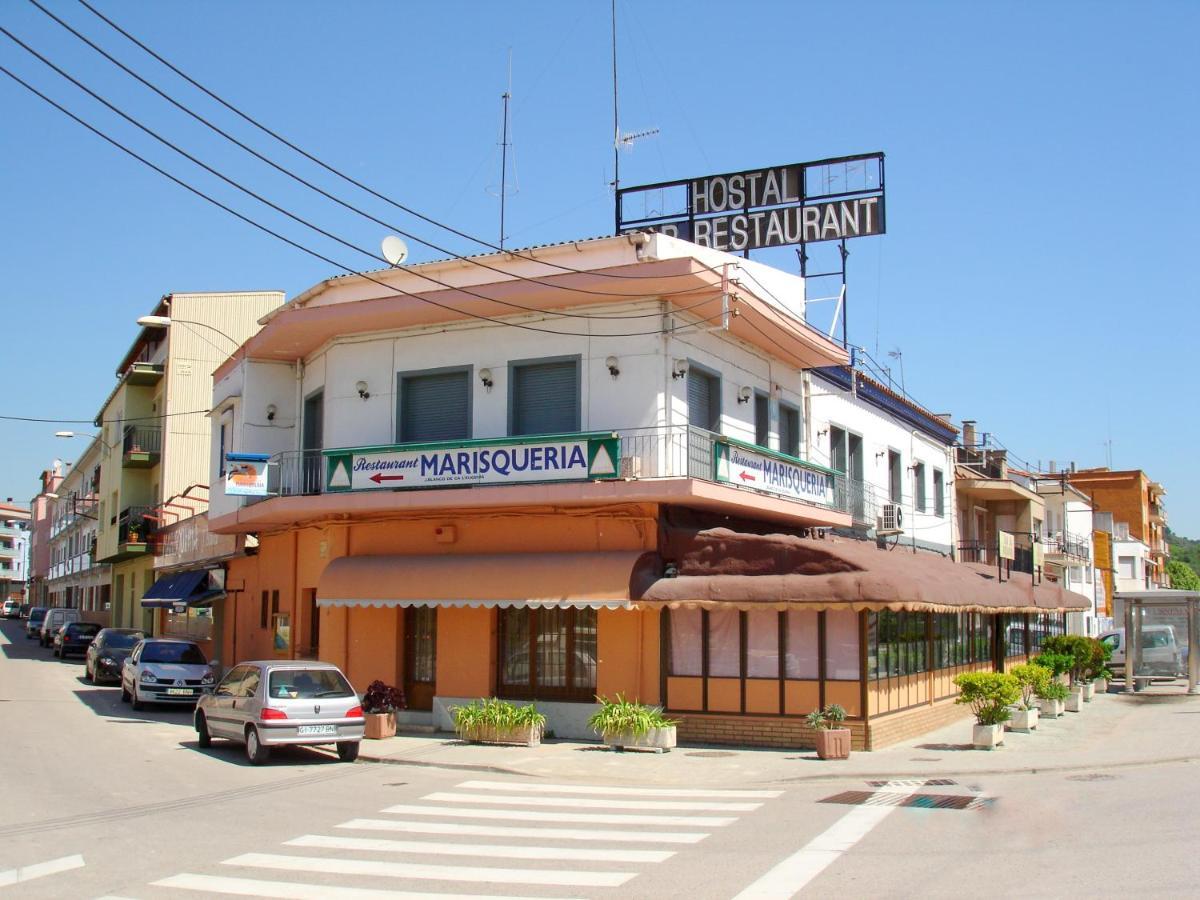 Hostal Can Blanco Sarriá de Ter Exterior foto